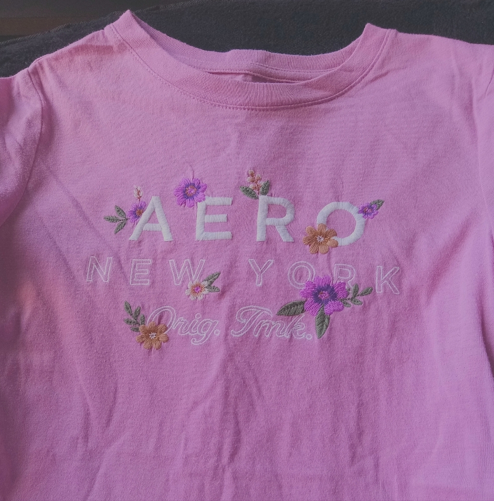 Aeropostale Pink Juniors' Floral Graphic Tee